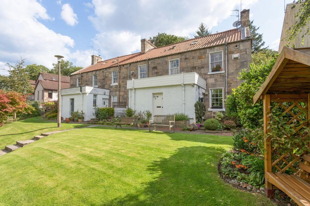 8 Caddells Row, Cramond, Edinburgh EH4 6HY
