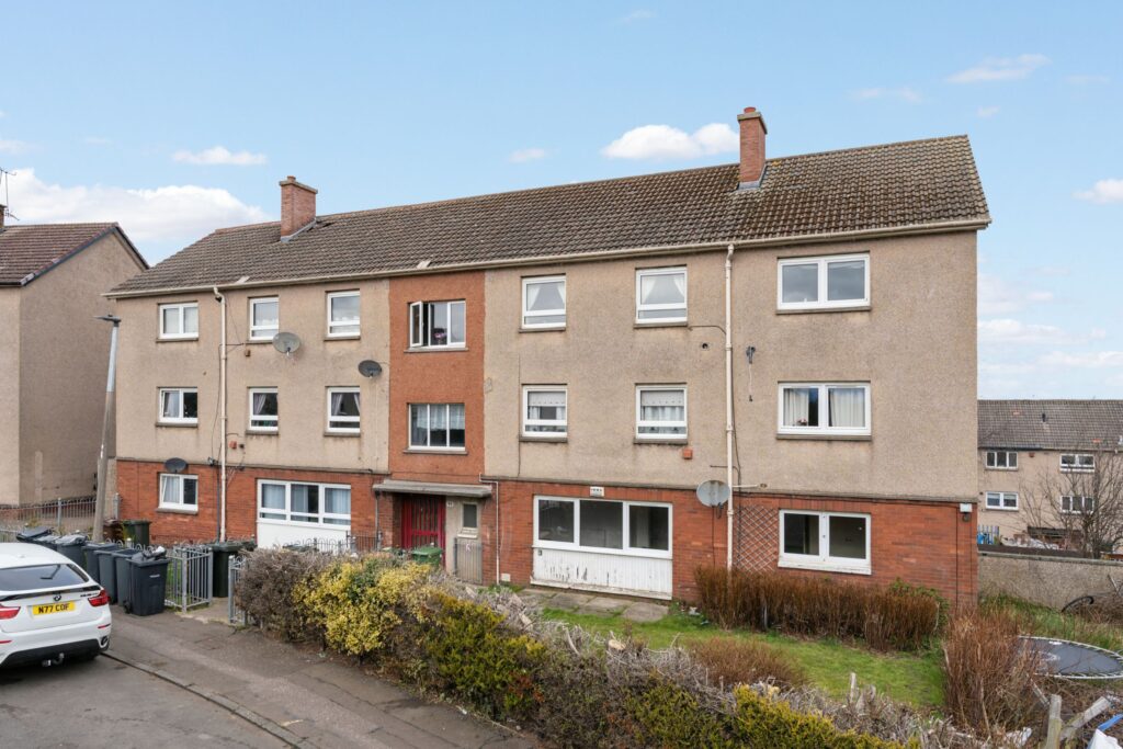 Flat 2, 99 St Katharine’s Crescent, Gracemount, Edinburgh, EH16 6QA