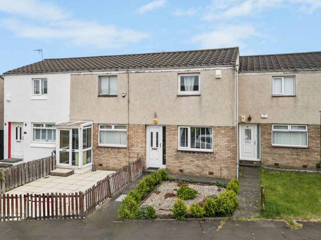 23 Cleekim Drive, Newcraighall, Edinburgh, EH15 3QP